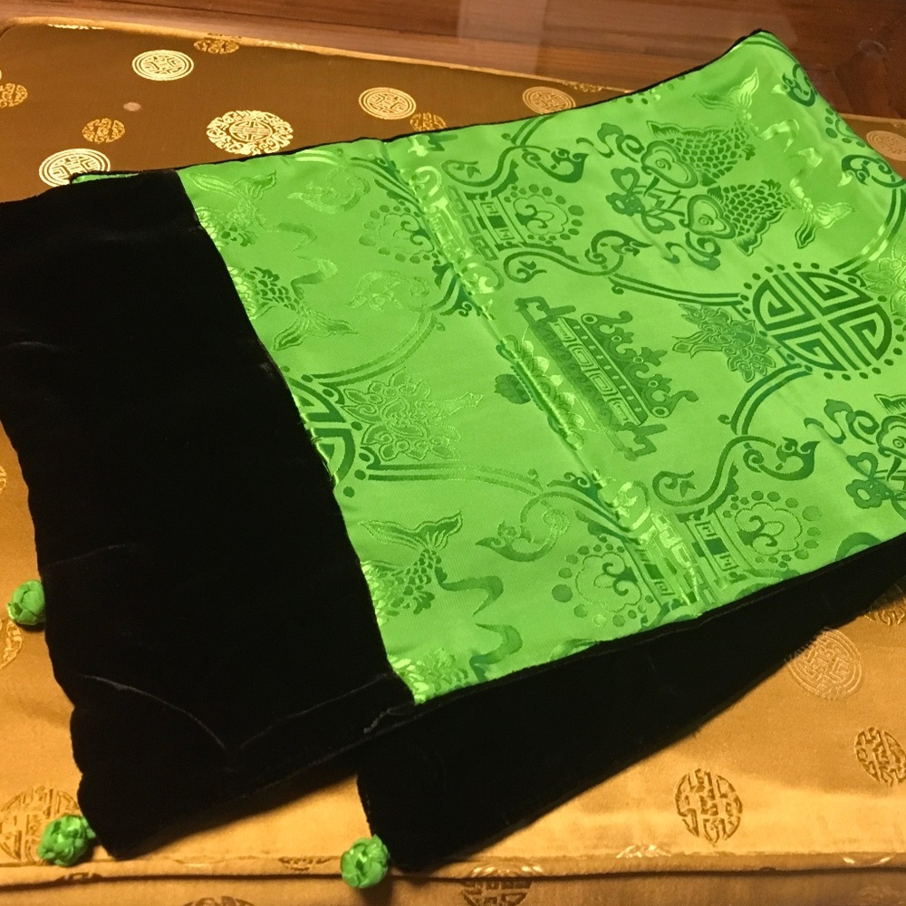 Silk and Velvet Scarf with Chinese Knots